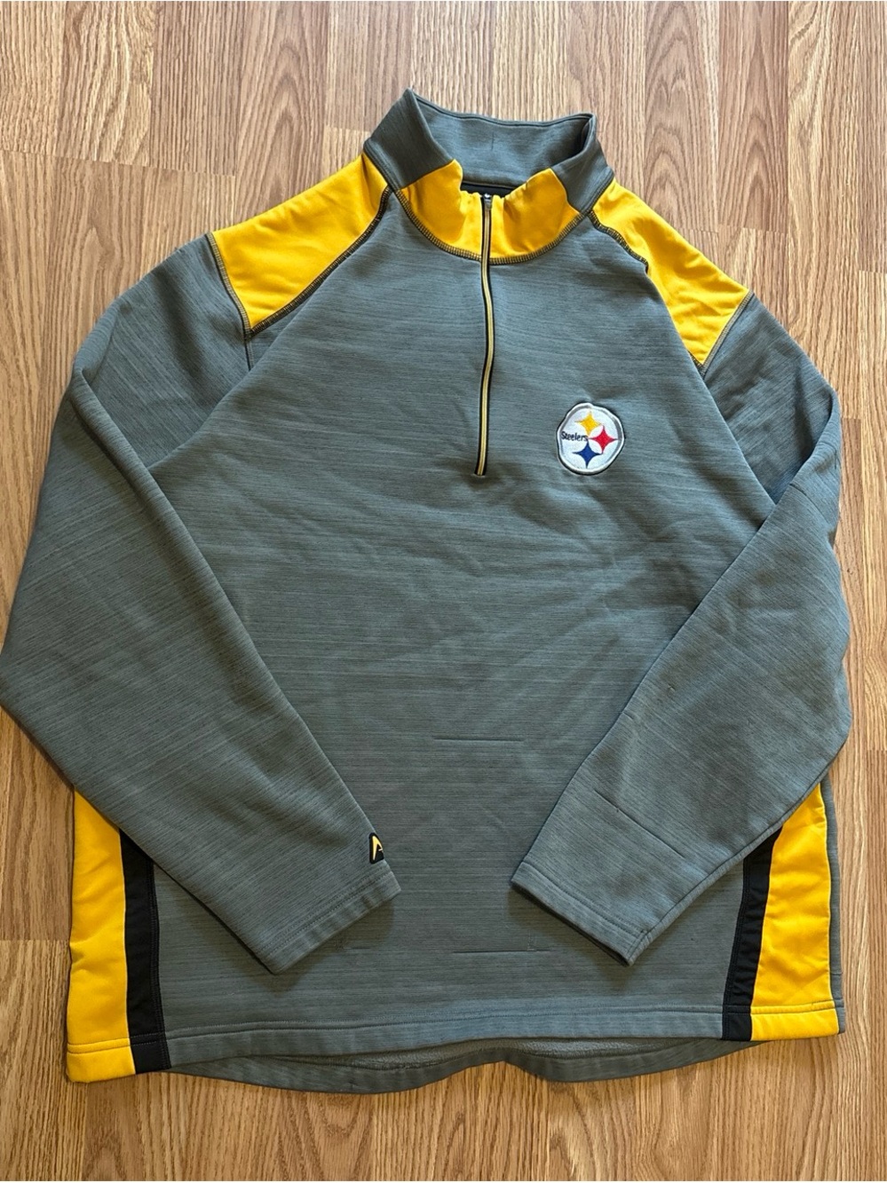Gray & Gold Quarter-Zip Pullover Jacket